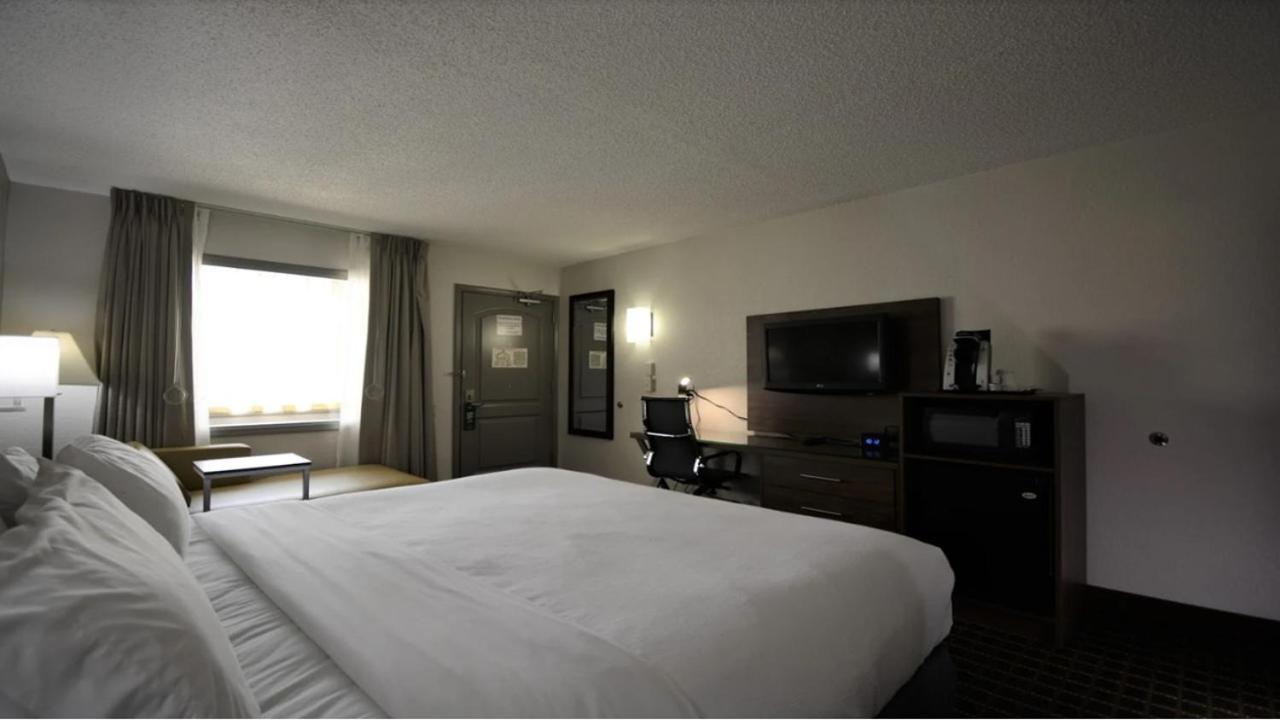 Holiday Inn Hazlet By Ihg מראה חיצוני תמונה